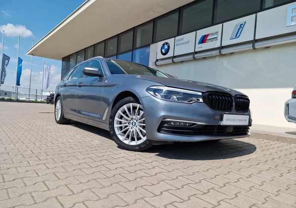 BMW Seria 5 cena 149900 przebieg: 99000, rok produkcji 2019 z Lublin małe 781